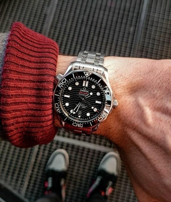 Omega Seamaster Diver 300